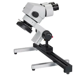 Microscope pour cadre stéréotaxique